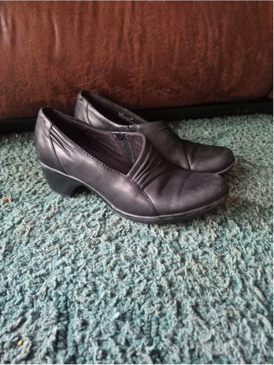 Clarks Shoes - Clarks Women's Black Leather Shoes Ankle Booties Clogs 6M